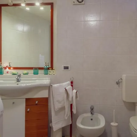 La Leitery Du Mont Blanc 1 - Comfort E Posto Auto - Cour 0140 Apartman *